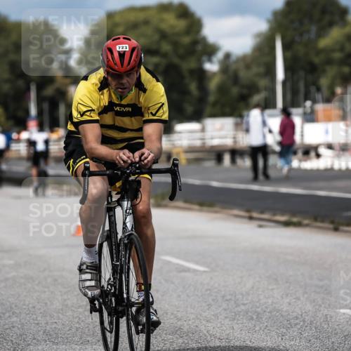 16.08.2026 - KN Förde Triathlon 2026 H.Heesch http://msf.ph/oto/9984538 16.08.2026 12:59:08 Radfahren 501, 718, 723, 731, 745 meine-sportfotos.de