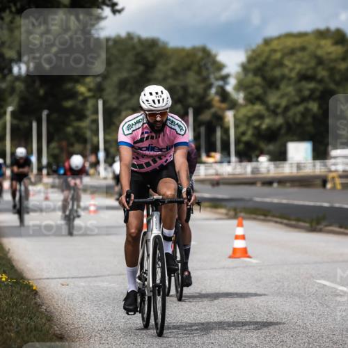 16.08.2026 - KN Förde Triathlon 2026 H.Heesch http://msf.ph/oto/9984547 16.08.2026 12:59:10 Radfahren 501, 530, 718, 723, 731, 745 meine-sportfotos.de