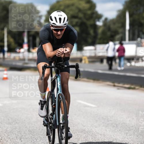 16.08.2026 - KN Förde Triathlon 2026 H.Heesch http://msf.ph/oto/9984576 16.08.2026 12:59:14 Radfahren 501, 530, 718, 730, 731, 745 meine-sportfotos.de