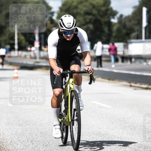 16.08.2026 - KN Förde Triathlon 2026 H.Heesch http://msf.ph/oto/9984612 16.08.2026 12:59:27 Radfahren 519, 541, 710 meine-sportfotos.de