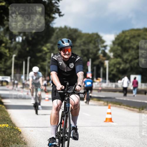 16.08.2026 - KN Förde Triathlon 2026 H.Heesch http://msf.ph/oto/9984700 16.08.2026 12:59:53 Radfahren 510, 553, 581, 599, 603, 605 meine-sportfotos.de