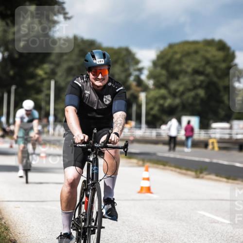 16.08.2026 - KN Förde Triathlon 2026 H.Heesch http://msf.ph/oto/9984704 16.08.2026 12:59:53 Radfahren 510, 553, 581, 599, 603, 605 meine-sportfotos.de