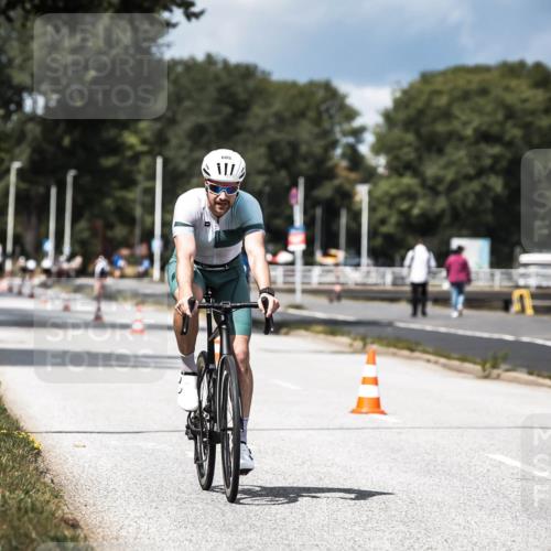 16.08.2026 - KN Förde Triathlon 2026 H.Heesch http://msf.ph/oto/9984717 16.08.2026 12:59:55 Radfahren 510, 553, 558, 581, 599, 605, 738 meine-sportfotos.de