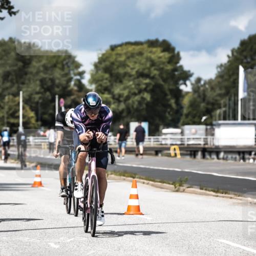 16.08.2026 - KN Förde Triathlon 2026 H.Heesch http://msf.ph/oto/9984757 16.08.2026 13:00:46 Radfahren 531, 533, 538, 552, 588, 590, 597, 607, 707, 734, 747 meine-sportfotos.de