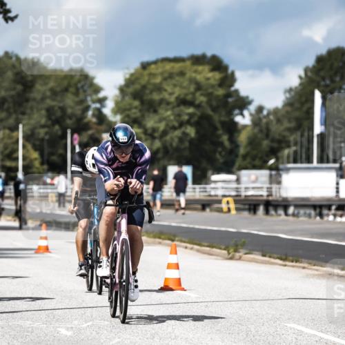 16.08.2026 - KN Förde Triathlon 2026 H.Heesch http://msf.ph/oto/9984758 16.08.2026 13:00:46 Radfahren 531, 533, 538, 552, 588, 590, 597, 607, 707, 734, 747 meine-sportfotos.de