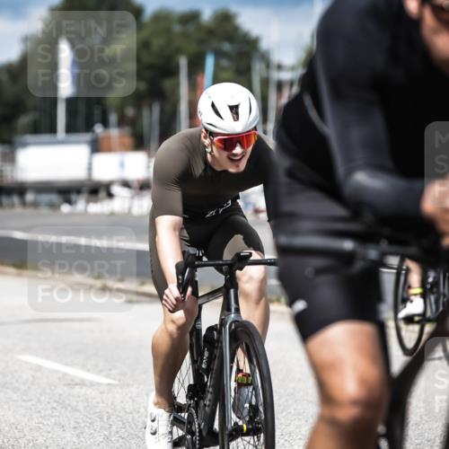16.08.2026 - KN Förde Triathlon 2026 H.Heesch http://msf.ph/oto/9984809 16.08.2026 13:00:56 Radfahren 544, 547, 556, 702, 716 meine-sportfotos.de