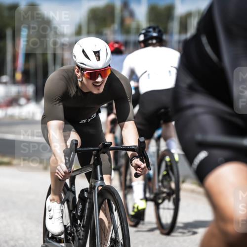 16.08.2026 - KN Förde Triathlon 2026 H.Heesch http://msf.ph/oto/9984812 16.08.2026 13:00:56 Radfahren 544, 547, 556, 702, 716 meine-sportfotos.de