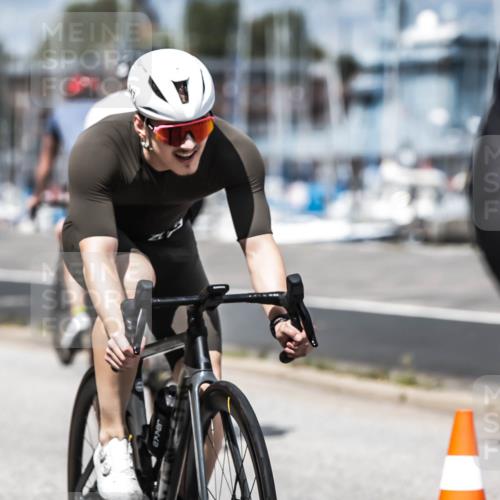 16.08.2026 - KN Förde Triathlon 2026 H.Heesch http://msf.ph/oto/9984814 16.08.2026 13:00:56 Radfahren 544, 547, 556, 702, 716 meine-sportfotos.de