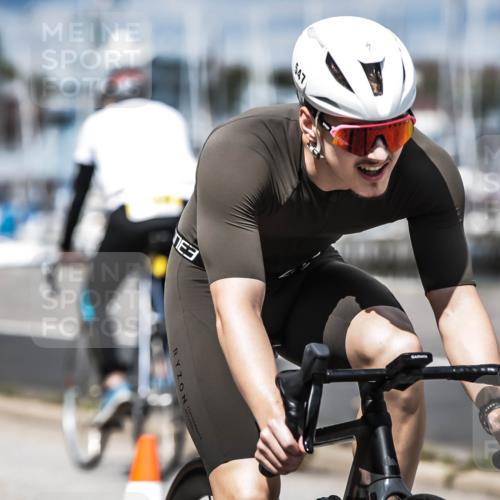 16.08.2026 - KN Förde Triathlon 2026 H.Heesch http://msf.ph/oto/9984820 16.08.2026 13:00:56 Radfahren 544, 547, 556, 702, 716 meine-sportfotos.de