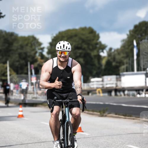 16.08.2026 - KN Förde Triathlon 2026 H.Heesch http://msf.ph/oto/9984837 16.08.2026 13:01:10 Radfahren 549, 574, 596, 739 meine-sportfotos.de