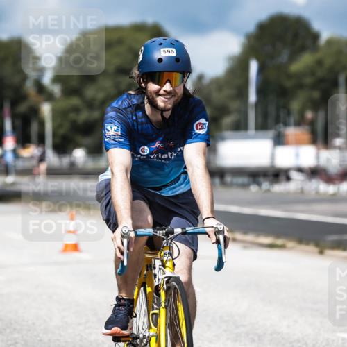16.08.2026 - KN Förde Triathlon 2026 H.Heesch http://msf.ph/oto/9984871 16.08.2026 13:01:32 Radfahren 504, 522, 595, 606, 610 meine-sportfotos.de