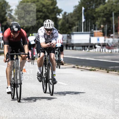 16.08.2026 - KN Förde Triathlon 2026 H.Heesch http://msf.ph/oto/9984890 16.08.2026 13:01:38 Radfahren 541, 575, 606, 703, 710 meine-sportfotos.de