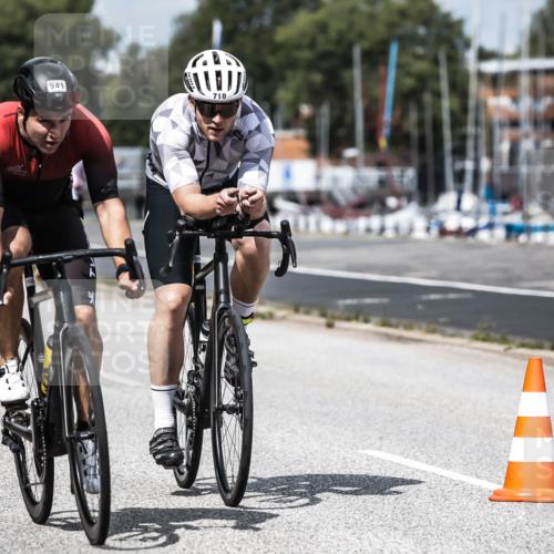 16.08.2026 - KN Förde Triathlon 2026 H.Heesch http://msf.ph/oto/9984898 16.08.2026 13:01:38 Radfahren 541, 575, 606, 703, 710 meine-sportfotos.de