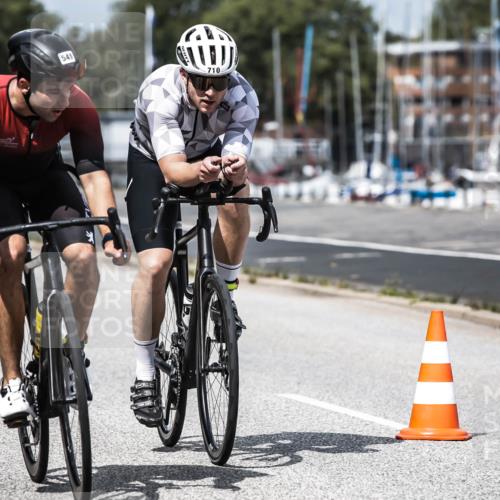 16.08.2026 - KN Förde Triathlon 2026 H.Heesch http://msf.ph/oto/9984900 16.08.2026 13:01:38 Radfahren 541, 575, 606, 703, 710 meine-sportfotos.de