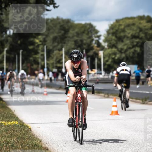 16.08.2026 - KN Förde Triathlon 2026 H.Heesch http://msf.ph/oto/9984907 16.08.2026 13:01:50 Radfahren 532, 598, 719, 733, 738 meine-sportfotos.de