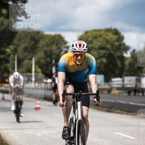 16.08.2026 - KN Förde Triathlon 2026 H.Heesch http://msf.ph/oto/9985007 16.08.2026 13:02:19 Radfahren 553, 555, 558, 559, 732, 742 meine-sportfotos.de