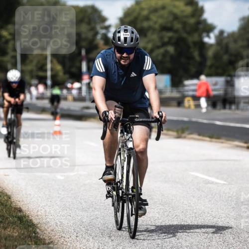 16.08.2026 - KN Förde Triathlon 2026 H.Heesch http://msf.ph/oto/9985057 16.08.2026 13:02:38 Radfahren 502, 505, 557, 599, 707 meine-sportfotos.de