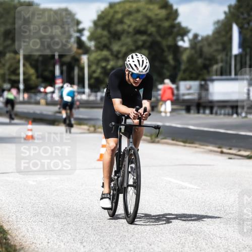 16.08.2026 - KN Förde Triathlon 2026 H.Heesch http://msf.ph/oto/9985067 16.08.2026 13:02:39 Radfahren 502, 505, 557, 599, 707 meine-sportfotos.de