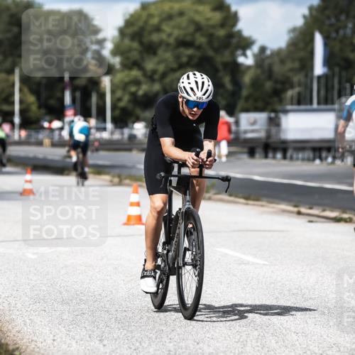 16.08.2026 - KN Förde Triathlon 2026 H.Heesch http://msf.ph/oto/9985068 16.08.2026 13:02:39 Radfahren 502, 505, 557, 599, 707 meine-sportfotos.de