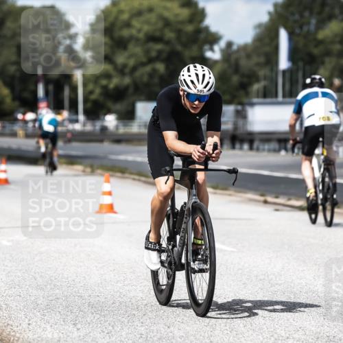 16.08.2026 - KN Förde Triathlon 2026 H.Heesch http://msf.ph/oto/9985070 16.08.2026 13:02:39 Radfahren 502, 505, 557, 599, 707 meine-sportfotos.de