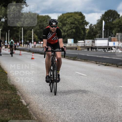16.08.2026 - KN Förde Triathlon 2026 H.Heesch http://msf.ph/oto/9985115 16.08.2026 13:03:00 Radfahren 512, 587, 702, 736 meine-sportfotos.de