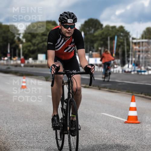 16.08.2026 - KN Förde Triathlon 2026 H.Heesch http://msf.ph/oto/9985127 16.08.2026 13:03:00 Radfahren 512, 587, 702, 736 meine-sportfotos.de