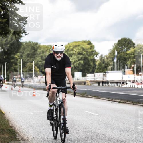 16.08.2026 - KN Förde Triathlon 2026 H.Heesch http://msf.ph/oto/9985153 16.08.2026 13:03:12 Radfahren 706, 747 meine-sportfotos.de