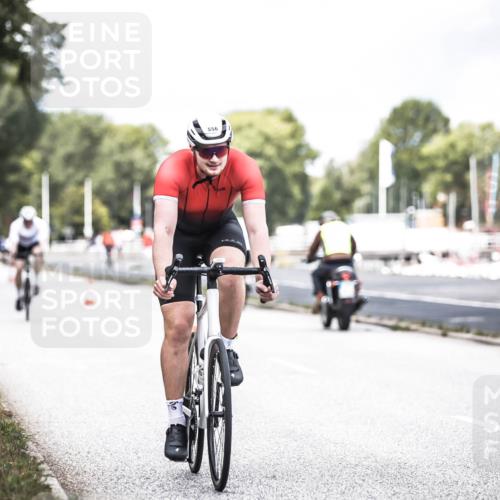 16.08.2026 - KN Förde Triathlon 2026 H.Heesch http://msf.ph/oto/9985162 16.08.2026 13:03:18 Radfahren 533, 538, 544, 556, 706 meine-sportfotos.de