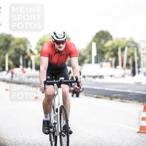 16.08.2026 - KN Förde Triathlon 2026 H.Heesch http://msf.ph/oto/9985166 16.08.2026 13:03:18 Radfahren 533, 538, 544, 556, 706 meine-sportfotos.de