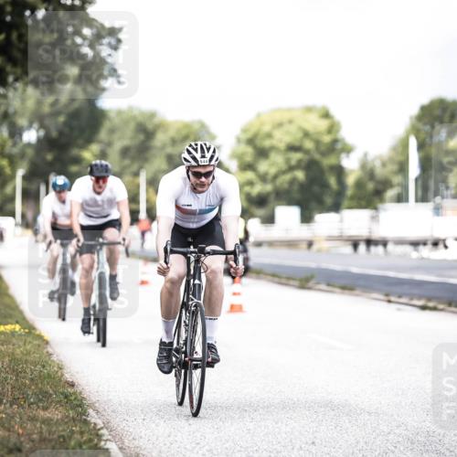 16.08.2026 - KN Förde Triathlon 2026 H.Heesch http://msf.ph/oto/9985173 16.08.2026 13:03:21 Radfahren 533, 538, 544, 556, 569 meine-sportfotos.de
