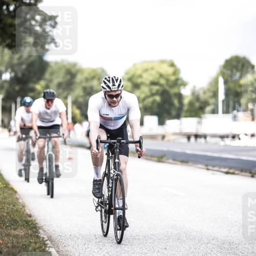 16.08.2026 - KN Förde Triathlon 2026 H.Heesch http://msf.ph/oto/9985176 16.08.2026 13:03:21 Radfahren 533, 538, 544, 556, 569 meine-sportfotos.de
