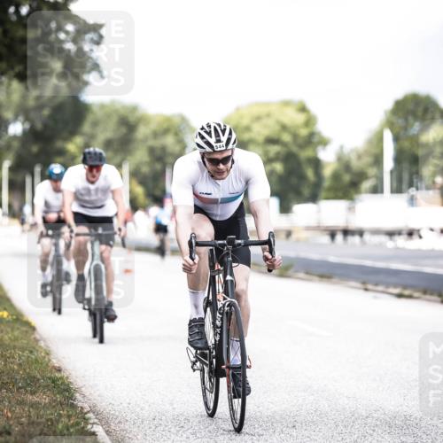 16.08.2026 - KN Förde Triathlon 2026 H.Heesch http://msf.ph/oto/9985178 16.08.2026 13:03:21 Radfahren 533, 538, 544, 556, 569 meine-sportfotos.de