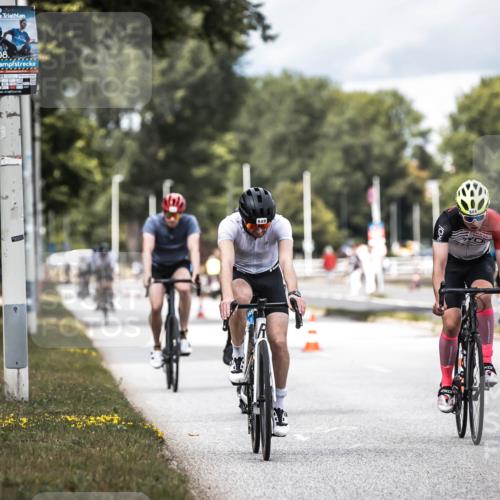 16.08.2026 - KN Förde Triathlon 2026 H.Heesch http://msf.ph/oto/9985190 16.08.2026 13:03:34 Radfahren 504, 517, 518, 523, 531, 535, 549, 568, 573, 574 meine-sportfotos.de