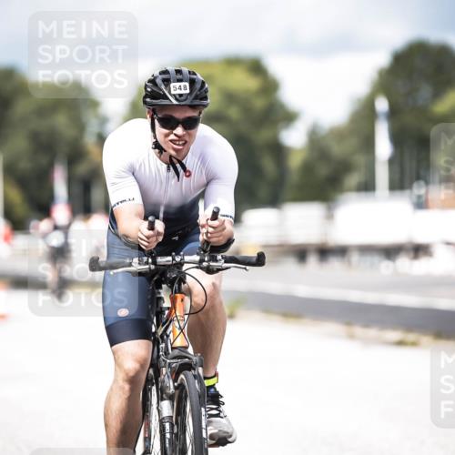 16.08.2026 - KN Förde Triathlon 2026 H.Heesch http://msf.ph/oto/9985228 16.08.2026 13:03:41 Radfahren 535, 546, 548, 567, 585, 734 meine-sportfotos.de