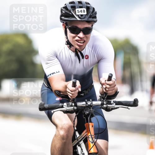 16.08.2026 - KN Förde Triathlon 2026 H.Heesch http://msf.ph/oto/9985238 16.08.2026 13:03:42 Radfahren 546, 548, 567, 585, 734, 739 meine-sportfotos.de