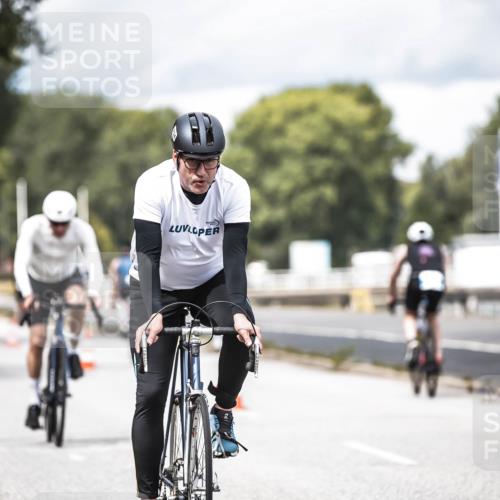 16.08.2026 - KN Förde Triathlon 2026 H.Heesch http://msf.ph/oto/9985242 16.08.2026 13:03:45 Radfahren 546, 567, 585, 734, 739 meine-sportfotos.de