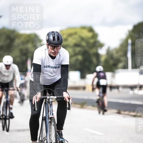 16.08.2026 - KN Förde Triathlon 2026 H.Heesch http://msf.ph/oto/9985245 16.08.2026 13:03:46 Radfahren 561, 567, 580, 585, 726, 734, 739 meine-sportfotos.de
