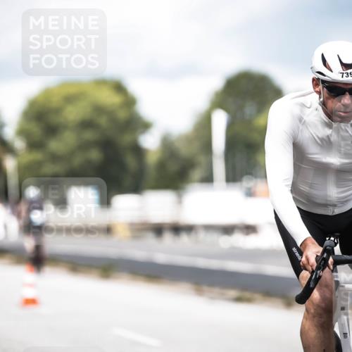16.08.2026 - KN Förde Triathlon 2026 H.Heesch http://msf.ph/oto/9985268 16.08.2026 13:03:47 Radfahren 561, 580, 585, 726, 734, 739 meine-sportfotos.de