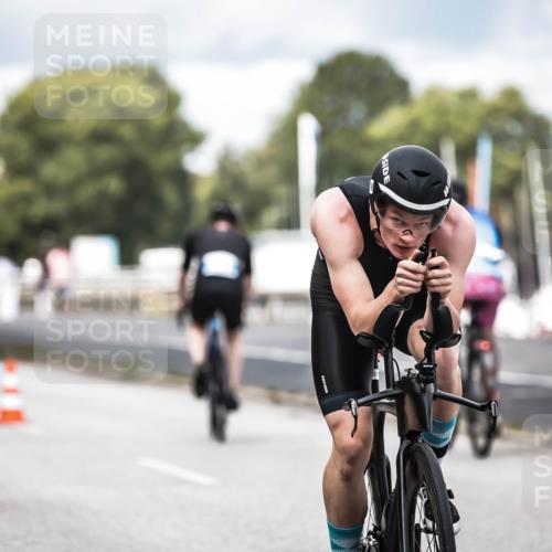16.08.2026 - KN Förde Triathlon 2026 H.Heesch http://msf.ph/oto/9985288 16.08.2026 13:03:58 Radfahren 503, 539, 719, 733 meine-sportfotos.de