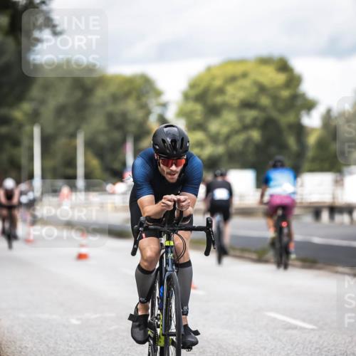 16.08.2026 - KN Förde Triathlon 2026 H.Heesch http://msf.ph/oto/9985304 16.08.2026 13:04:00 Radfahren 503, 539, 608, 703, 719, 733 meine-sportfotos.de