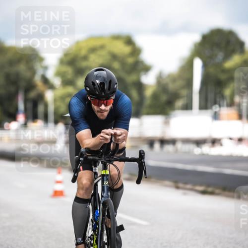 16.08.2026 - KN Förde Triathlon 2026 H.Heesch http://msf.ph/oto/9985311 16.08.2026 13:04:00 Radfahren 503, 539, 608, 703, 719, 733 meine-sportfotos.de