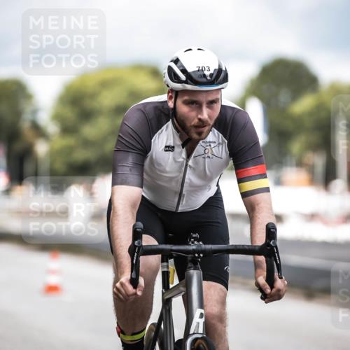 16.08.2026 - KN Förde Triathlon 2026 H.Heesch http://msf.ph/oto/9985342 16.08.2026 13:04:05 Radfahren 514, 532, 542, 545, 608, 703 meine-sportfotos.de