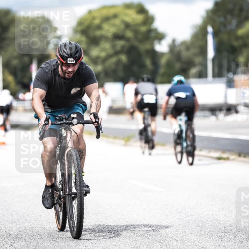 16.08.2026 - KN Förde Triathlon 2026 H.Heesch http://msf.ph/oto/9985372 16.08.2026 13:04:17 Radfahren 606, 721 meine-sportfotos.de