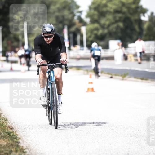 16.08.2026 - KN Förde Triathlon 2026 H.Heesch http://msf.ph/oto/9985396 16.08.2026 13:04:22 Radfahren 575 meine-sportfotos.de
