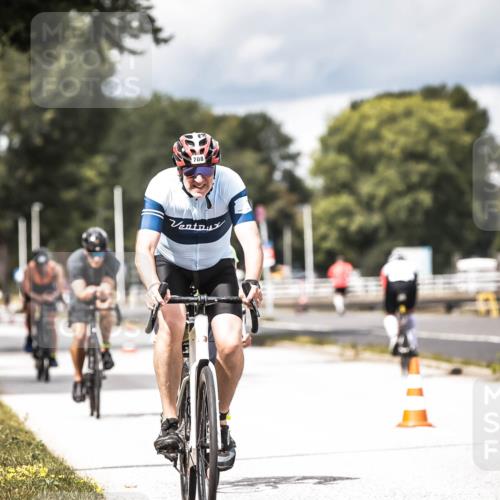 16.08.2026 - KN Förde Triathlon 2026 H.Heesch http://msf.ph/oto/9985445 16.08.2026 13:05:02 Radfahren 501, 502, 508, 708, 724, 740, 742 meine-sportfotos.de