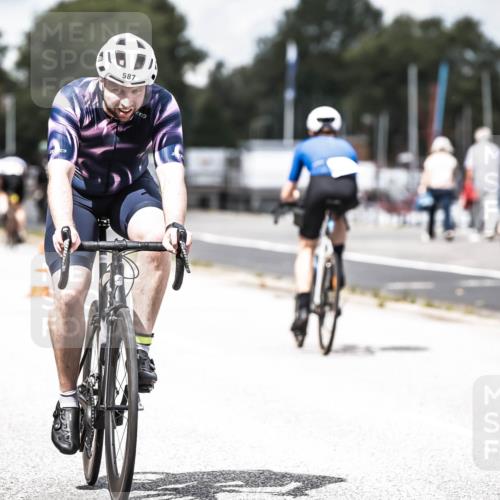 16.08.2026 - KN Förde Triathlon 2026 H.Heesch http://msf.ph/oto/9985493 16.08.2026 13:05:23 Radfahren 511, 579, 587 meine-sportfotos.de
