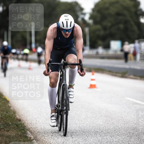 16.08.2026 - KN Förde Triathlon 2026 H.Heesch http://msf.ph/oto/9985526 16.08.2026 13:05:49 Radfahren 518, 569 meine-sportfotos.de