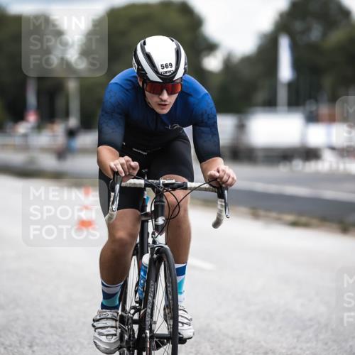 16.08.2026 - KN Förde Triathlon 2026 H.Heesch http://msf.ph/oto/9985559 16.08.2026 13:05:53 Radfahren 510, 569 meine-sportfotos.de