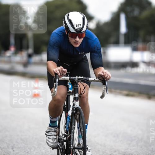 16.08.2026 - KN Förde Triathlon 2026 H.Heesch http://msf.ph/oto/9985560 16.08.2026 13:05:53 Radfahren 510, 569 meine-sportfotos.de