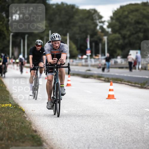 16.08.2026 - KN Förde Triathlon 2026 H.Heesch http://msf.ph/oto/9985568 16.08.2026 13:05:58 Radfahren 510, 517, 573 meine-sportfotos.de